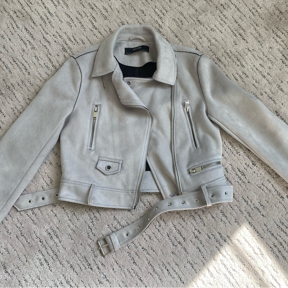📍SOLD📍 Zara Basic Outerwear Suede Moto Jacket